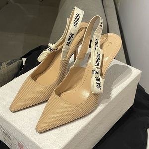J'ADIOR SLINGBACK PUMP